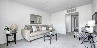 Courts of Valle Vista Gallery 15
