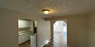 7527 TAMPA Avenue Gallery 4