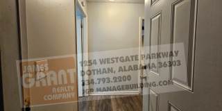 211 Plantation Road Gallery 12