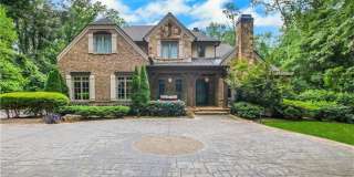 5265 Peachtree Dunwoody Road Gallery 91