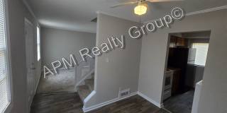 Cute 2 Bedroom 1 Bath Gallery 1