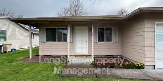 324 NE Conifer Blvd Gallery 1