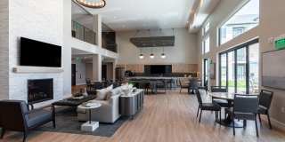 Avenida at Centerra Age 55+ Apartment Homes Gallery 26