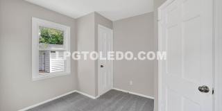 4406 Asbury Dr. Gallery 17