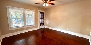 2904 Pearl #A - Very nice 2 bed 1 bath home in West Campus Gallery 11
