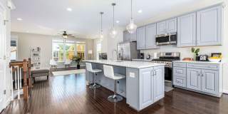 3208 Marion Square Gallery 9