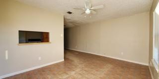 918 Hampton Gallery 5