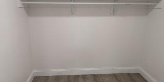626 N 12TH Gallery 26