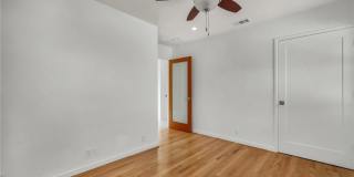 8447 Kittyhawk Gallery 8