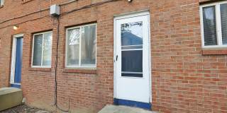 2 Bedroom Townhouse Apartment Gallery 22