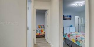 1700 Southwest 20th Street Gallery 1