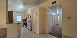 RENT REDUCTION - AVAILABLE NOW! Gallery 7