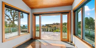 4 Bed, 5 bath home with stunning ocean views located in Malibu hills Gallery 18