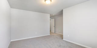 390 Catherine Avenue Gallery 16