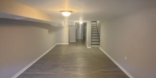 424 Ilchester Avenue Gallery 21