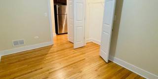 7408 N Hoyne Avenue Gallery 15