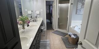 6508 Worth Avenue East Gallery 11