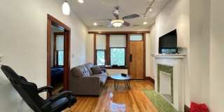 2821 Shakespeare Gallery 9
