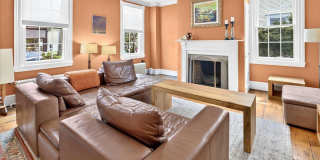 14 W DELAWARE Avenue Gallery 6