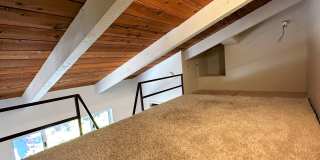 Three bedroom, two bathroom home with gorgeous views and sunroom for rent in the hills of Fairfax! Gallery 14