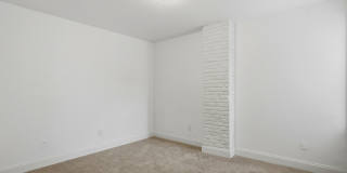 2546 West Baltimore Street Gallery 10