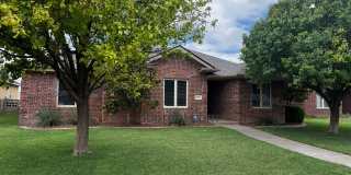 Stunning 3 Bed, 2 Bath Home in Sunridge Subdivision Stunning 3 Bed, 2 Bath Home in Sunridge Subdivision Gallery 1