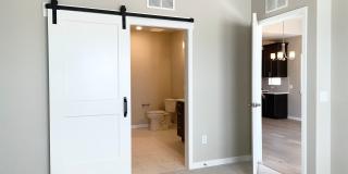 Townhome w/ All the Bells and Whistles! Gallery 9