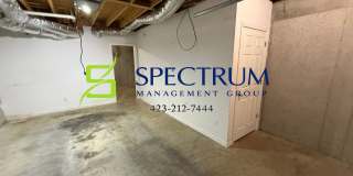 2 Bedroom 1.5 Bath duplex with basement garage. Gallery 33