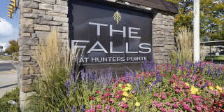 The Falls At Hunters Pointe Gallery 33