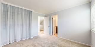 Serene 2 Bedroom 2 Bath Townhome in Windsor, CA with Carport Included! Gallery 30