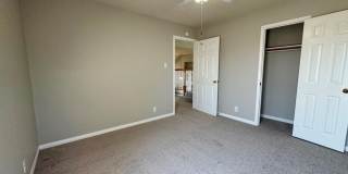 Bright home with big windows & open floorplan available in Circle C Ranch! Gallery 37