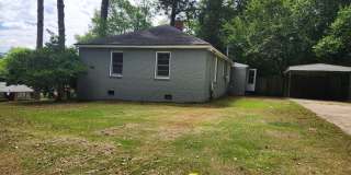 3 Bedrooms 1.5 Baths - North Columbus - Large Corner Lot Gallery 3