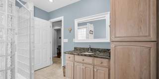 253 PARK Circle S Gallery 22