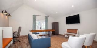 The Mod Apartments Gallery 25