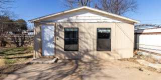 2202 Monroe Street - Rear Gallery 1