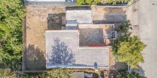 Renovated Spanish-Style 2/1 Beach Bungalow Just Steps to the Ocean! Gallery 42