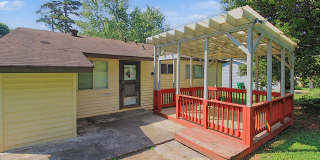Updated 3-Bedroom Ranch with Modern Finishes & Timeless Charm Updated 3-Bedroom Ranch with Modern Finishes & Timeless Charm Gallery 19