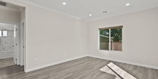 6715 Cedros Ave Gallery 8