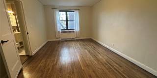 98-76 Queens Boulevard Gallery 28