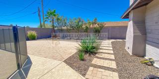 Beautiful 3 Bed, 2 Bath with Pool!! NO HOA!!! (Available on 05/01/26) Gallery 36