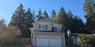 Auburn west hill 4 bedroom and 3 bathroom well maintained home.  Available NOW!! Gallery 1