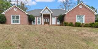 Spacious 3 Bed 2.5 Bath! Available for Fall 2026! Call to Schedule a Tour Today! Gallery 1