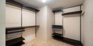 19111 Collins Ave Gallery 11
