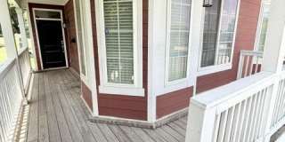 1047 N Leverett Avenue Gallery 2
