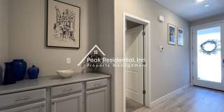 Updated 4bd/3.5ba Natomas Home with Garage! Gallery 6