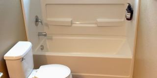 Beautiful 4 Bedroom - 2.5 Bath with Lots of Bonuses - Gilbert Gallery 36