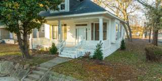 Freshly Updated 3 Bedroom House Gallery 13