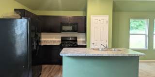 3 Bed / 2 Bath Home in Noble Schools | Fenced Backyard + Storm Shelter Gallery 5