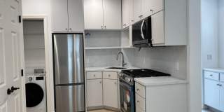 3089 Sweetviolet Dr. unit: B Gallery 4