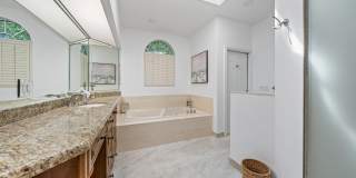 114 Waters Edge Drive Gallery 17
